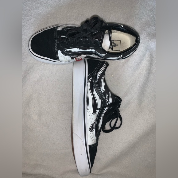 Vans Old Skool Flame Shoes - Picture 2 of 4